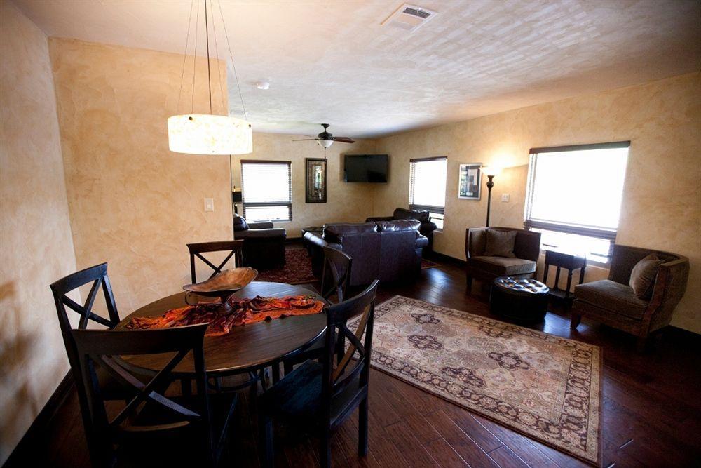 Tapatio Springs Hill Country Resort Бърни Екстериор снимка